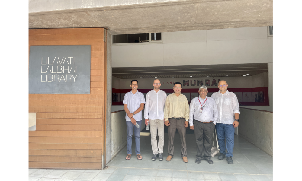 Lecturers of the Technical Sciences Faculty with a visit to Ahmedabad University in India