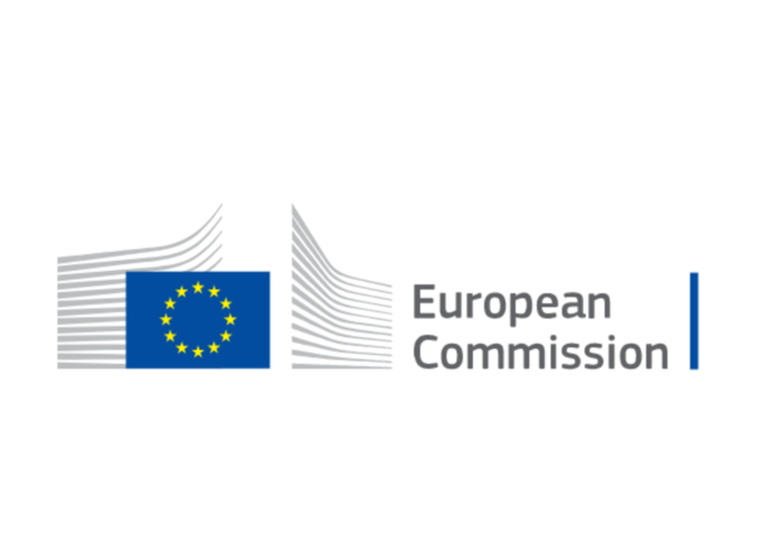 5-miesięczny płatny staż w Komisji Europejskiej