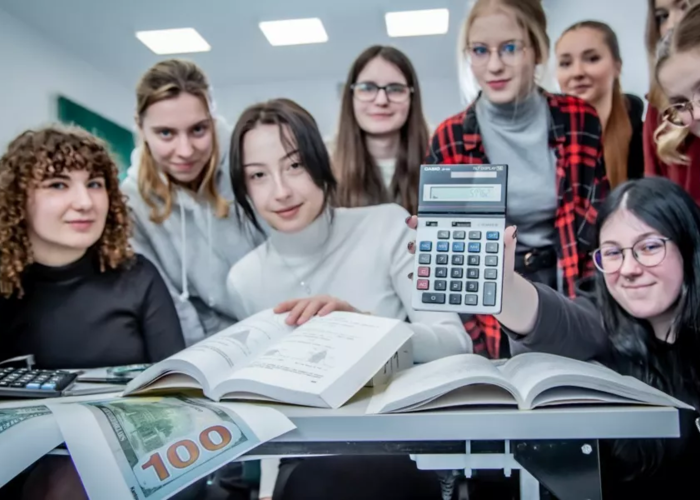 Pozytywna ocena jakości kształcenia na kierunku finanse i rachunkowość w PANS w Nysie
